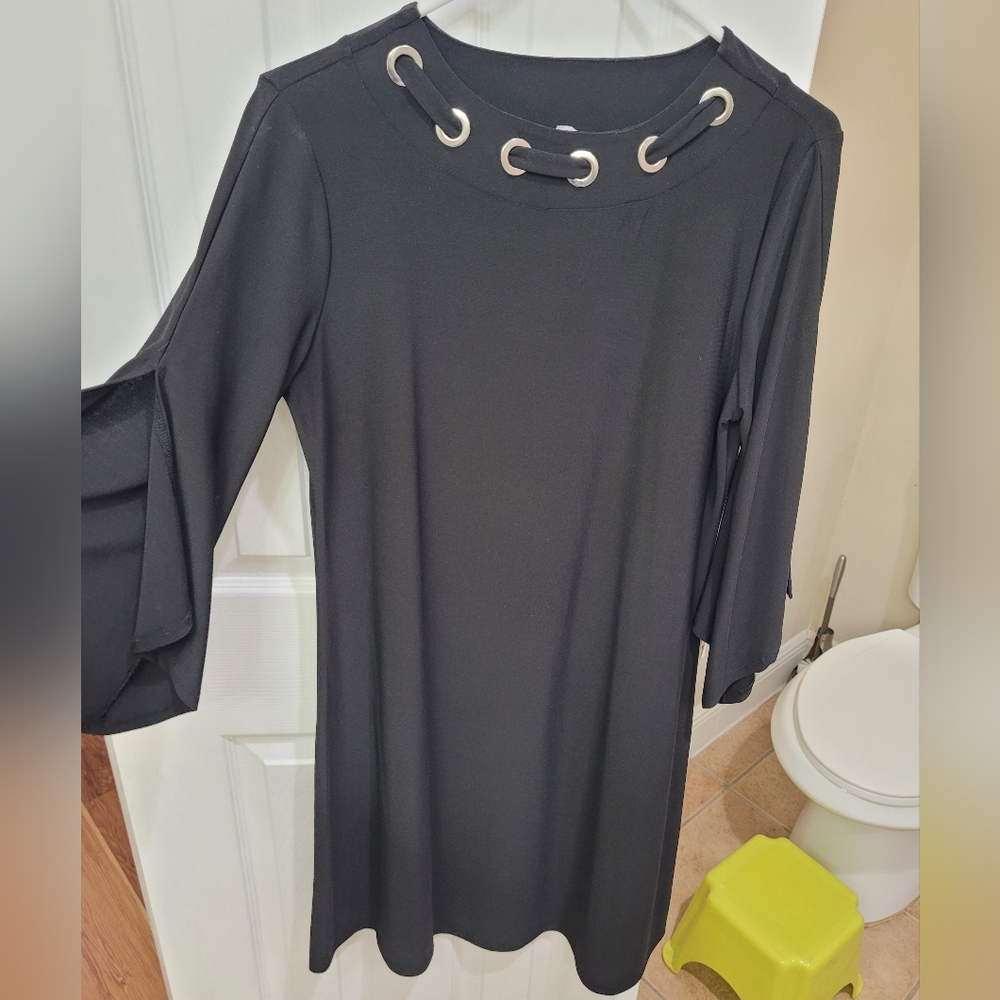 Cocomo Medium Black Dress